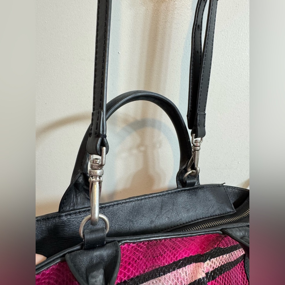 Etienne Aigner Crossbody - Picture 16 of 16